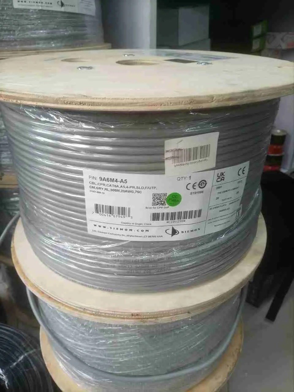Siemon Cat 6 UTP Ethernet Cable 305m Roll